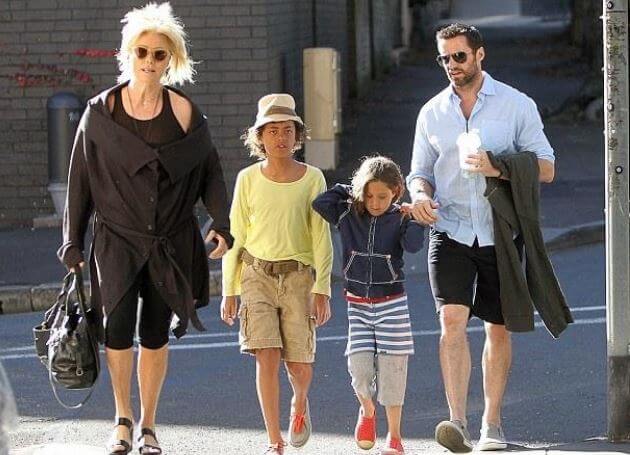 Christopher John Jackman's son, Hugh Jackman with his wife, Deborra-Lee Furness, and children.